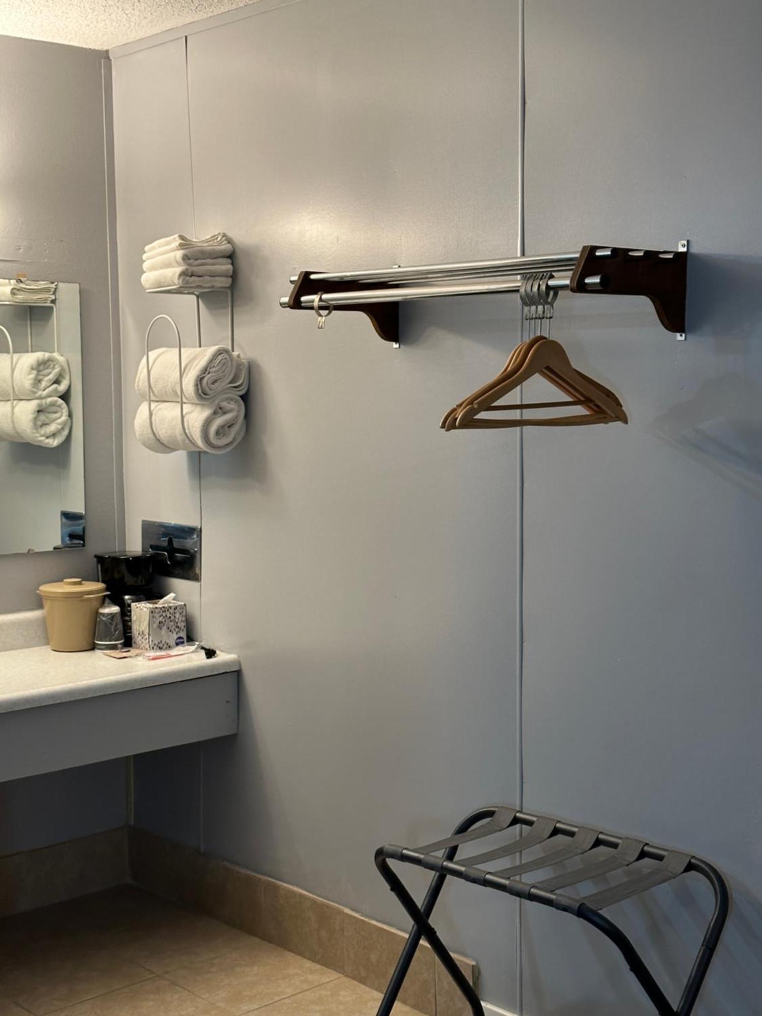 Paxton Inn Motel Экстерьер фото